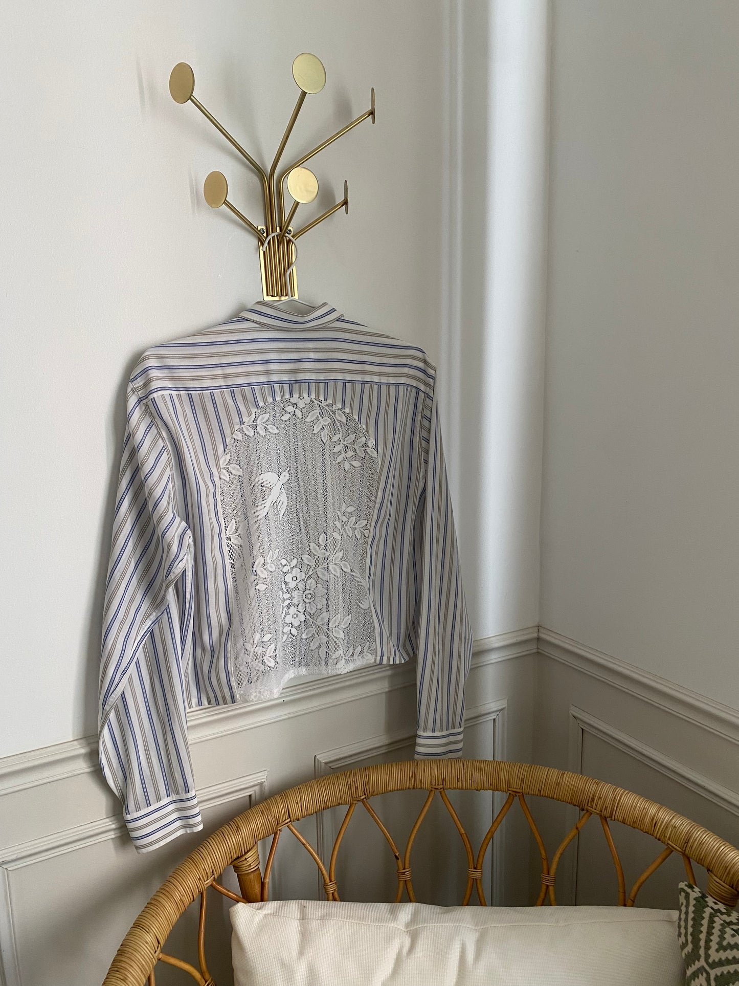 Chemise Frisson Blanche rayée de bleu et beige