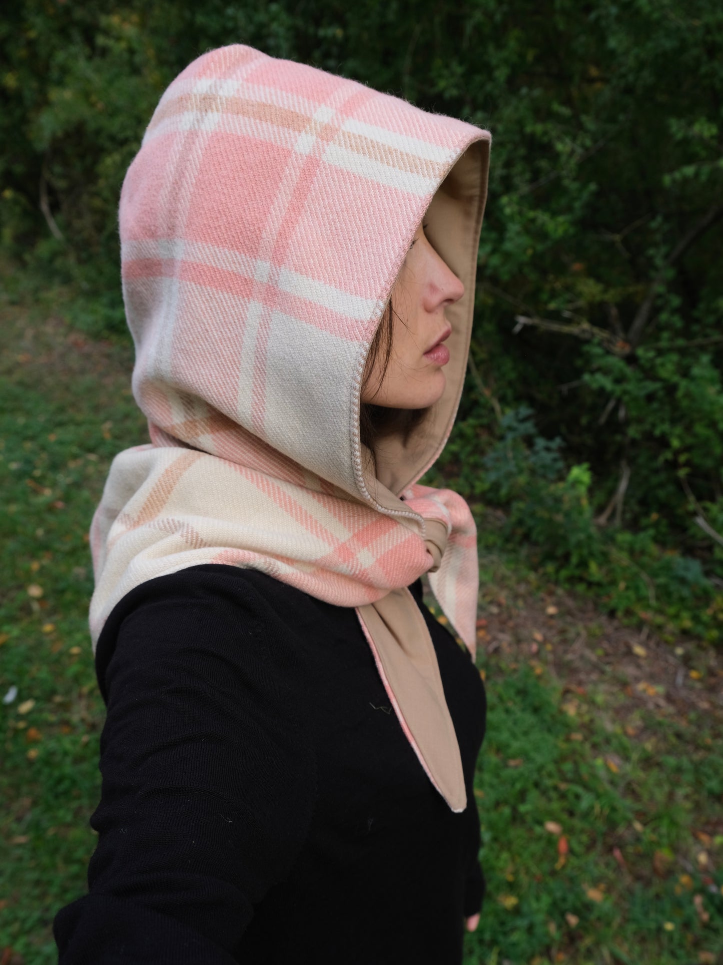 Chaperon crème et rose