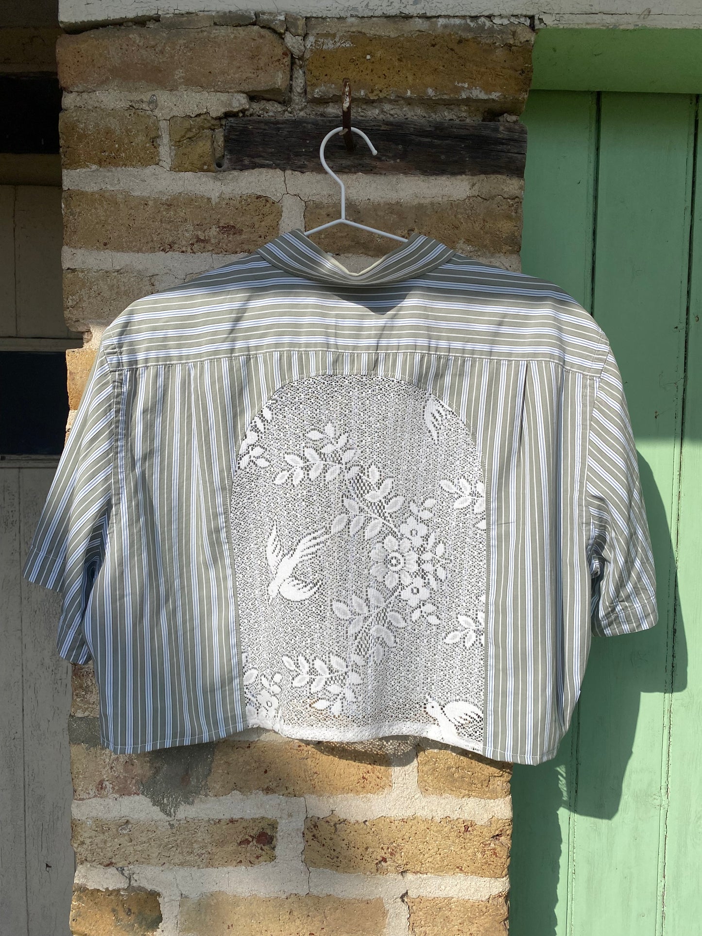 Chemisette Frisson verte/grise rayée