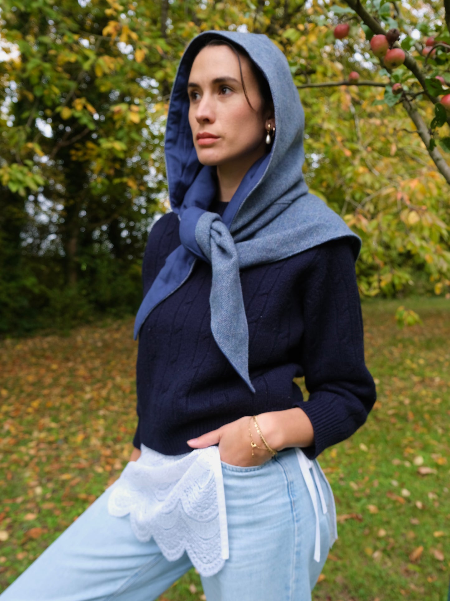 Chaperon bleu marine